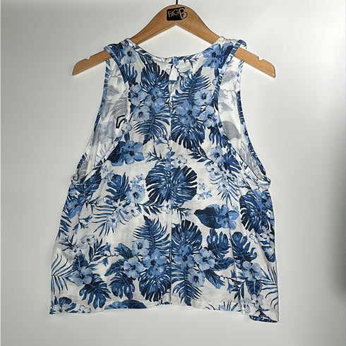 "Chic" Blue Floral Print Sleeveless Top